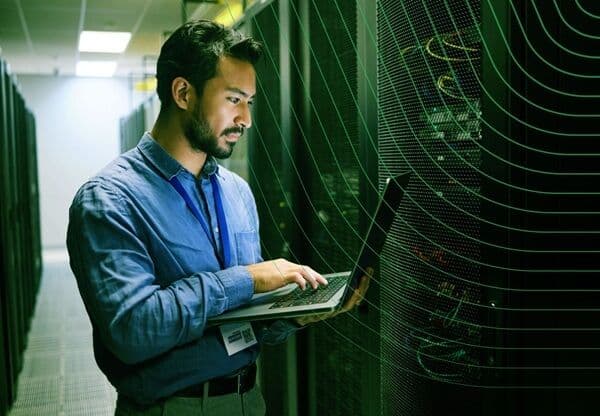 الاتصالات وتقنية المعلومات